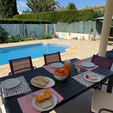 0533 Laura Эльс-Поблетс